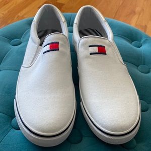 Tommy Hilfiger Slip On NWOB